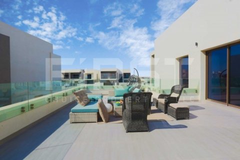 Vila na Yas Island, Abu Dhabi, UAE 4 spavaće sobe, 447 m2 Br. 407772 - Slika 5