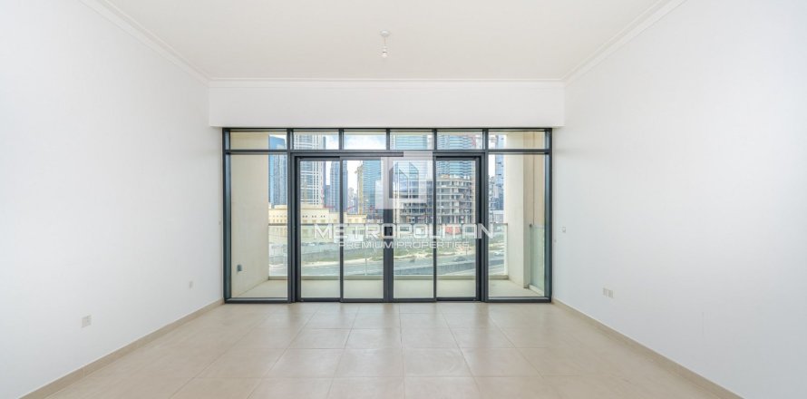 Apartmen di The Hills, Dubai, UAE 2 bilik tidur, 119 meter persegi № 663905