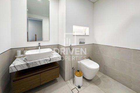 Apartament de închiriat în Umm Suqeim, Dubai, EAU 2 dormitoare, 107.77 mp.  №757276 - poză 11