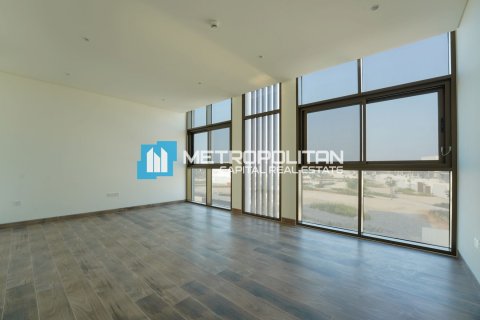 Villa en venta en Abu Dhabi, EAU 5 dormitorios, 1232.1 m2 № 690593 - foto 9