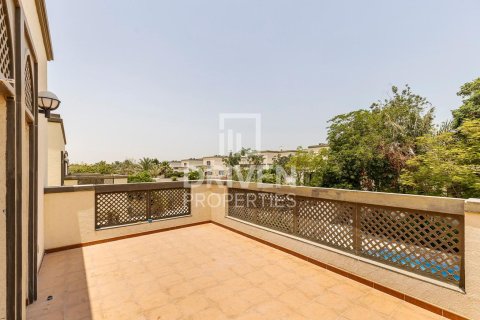 Villa sa Jumeirah Park, Dubai, UAE 4 silid-tulugan, 759.2 sq.m. № 761885 - larawan 27