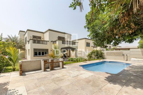 Villa sa Jumeirah Park, Dubai, UAE 4 silid-tulugan, 759.2 sq.m. № 761885 - larawan 3