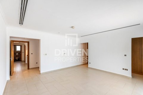 Villa sa Jumeirah Park, Dubai, UAE 4 silid-tulugan, 759.2 sq.m. № 761885 - larawan 19