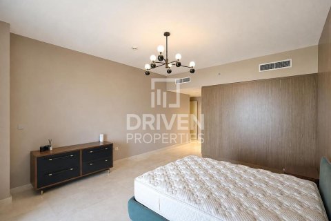 Apartament de vânzare în Umm Suqeim, Dubai, EAU 4 dormitoare, 273.41 mp.  №761882 - poză 9