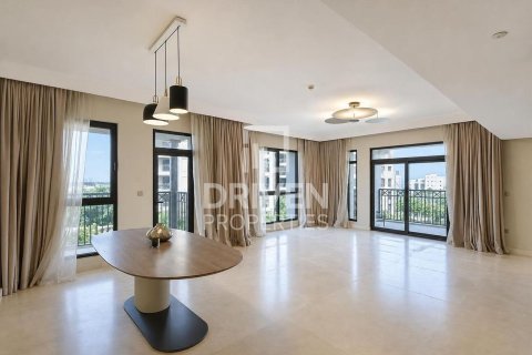Apartament de vânzare în Umm Suqeim, Dubai, EAU 4 dormitoare, 273.41 mp.  №761882 - poză 2