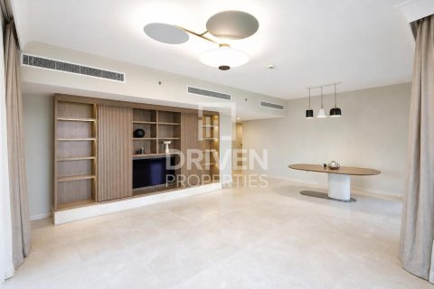 Apartament de vânzare în Umm Suqeim, Dubai, EAU 4 dormitoare, 273.41 mp.  №761882 - poză 5