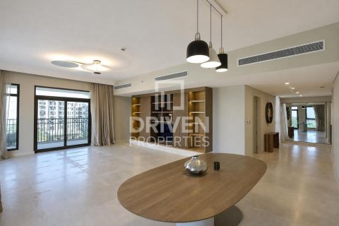 Apartament de vânzare în Umm Suqeim, Dubai, EAU 4 dormitoare, 273.41 mp.  №761882 - poză 3