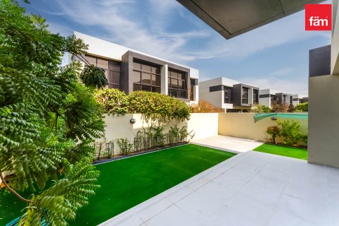 Villa à louer à Dubai, EAU 4 chambres, 327 m2 № 722764 - photo 20