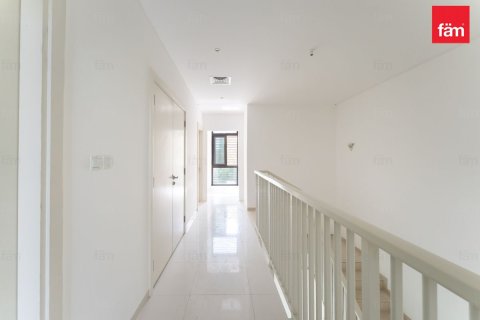 Villa à louer à Dubai, EAU 4 chambres, 327 m2 № 722764 - photo 2