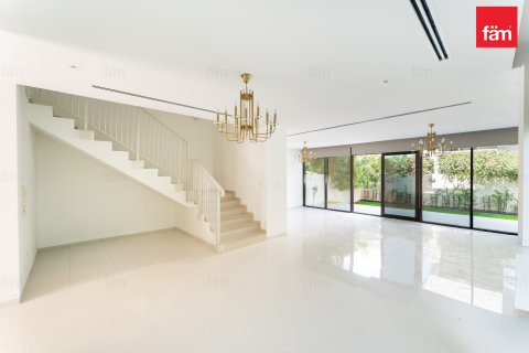 Villa à louer à Dubai, EAU 4 chambres, 327 m2 № 722764 - photo 24