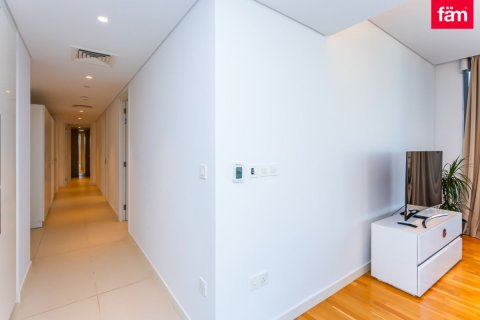 Huoneisto Dubai, Arabiemiraatit 3 makuuhuonetta, 196 m2 № 758031 - kuva 12