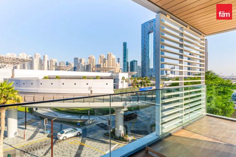 Apartmen di Dubai, UAE 3 bilik tidur, 196 meter persegi № 758031