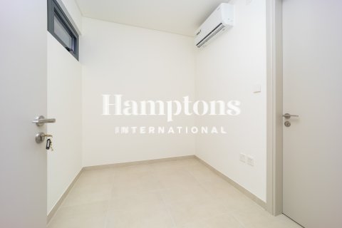 Casa urbana para arrendamento em Arabian Ranches 3, Dubai, EAU 3 quartos, 127.57997378 m2 № 719385 - foto 11
