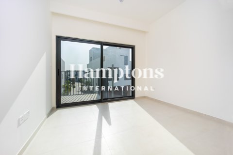 Casa urbana para arrendamento em Arabian Ranches 3, Dubai, EAU 3 quartos, 127.57997378 m2 № 719385 - foto 10