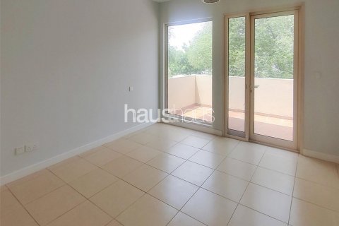 Villa in Arabian Ranches, Dubai, UAE 3 bedrooms, 309 sq.m. № 626741 - photo 11