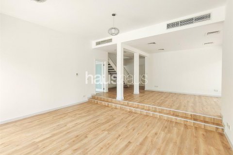 Villa in Arabian Ranches, Dubai, UAE 3 bedrooms, 309 sq.m. № 626741 - photo 7