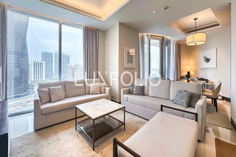 דירה ב Downtown Dubai (Downtown Burj Dubai), Dubai, איחוד האמירויות 3 חדרי שינה, 172 מ