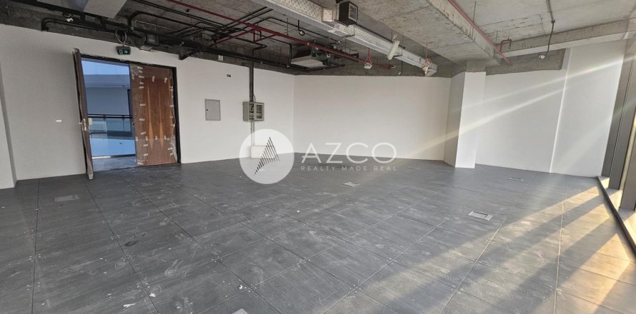Zyrë në Bur Dubai, Emiratet e Bashkuara Arabe 82.7 m2. № 623759