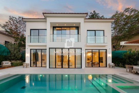 Vila di Jumeirah Golf Estates, Dubai, UEA 5 kamar tidur, 822 m2 nomor 663599
