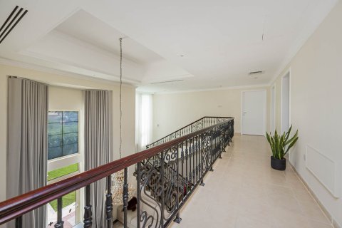 Villa à vendre à  Jumeirah Islands, Dubai, EAU 4 chambres, 987.28 m2 № 748784 - photo 8