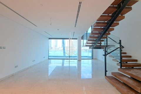 Townhouse til leje i Tourist Club Area, Abu Dhabi, UAE 4 soveværelser, 235.9 kvm № 507026 - foto 2