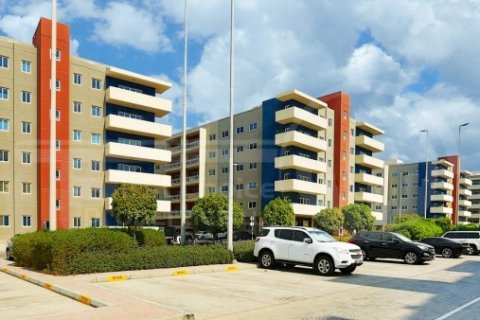 Apartament în Al Reef, Abu Dhabi, EAU 1 dormitor, 92.9 mp.  №731163