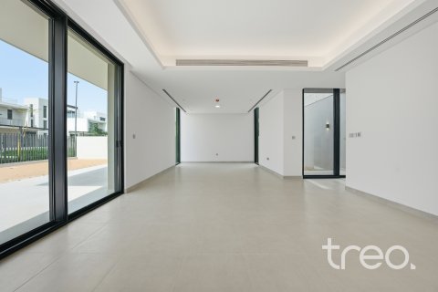Willa do wynajęcia w Arabian Ranches 3, Dubai, ZEA 5 sypialnie, 432.28 mkw., nr 733458 - zdjęcie 16