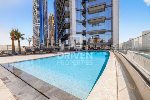 Business Bay, Dubai, UAE의 임대용 아파트 침실 1개, 77.02제곱미터 번호 768621 - 사진 10