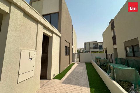 Townhouse de închiriat în Dubai, EAU 4 dormitoare, 244.6 mp. №739100 - poză 11
