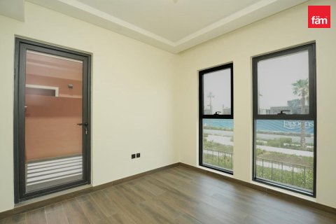 Kuća u nizu u gradu Dubai, UAE 4 spavaće sobe, 144 m2 Br. 739101 - Slika 8