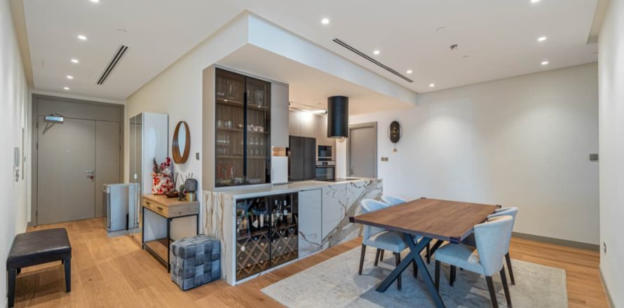 Apartmán v Dubai Marina, SAE 3 spálne, 199 m2 č. 734513