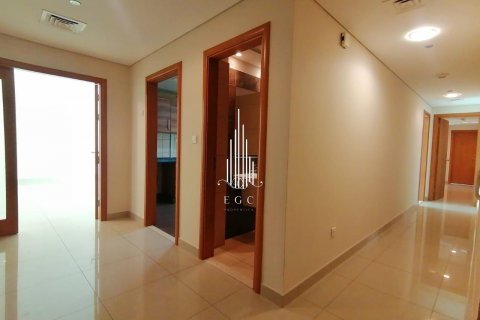 Huoneisto Al Reem Island, Abu Dhabi, Arabiemiraatit 3 makuuhuonetta, 193 m2 № 572798 - kuva 15