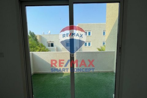 Willa do wynajęcia w Al Reef, Abu Dhabi, ZEA 4 sypialnie, 265.5 mkw., nr 476922 - zdjęcie 5