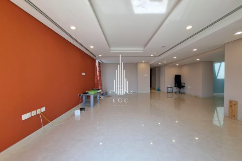 Penthouse in Al Reem Island, Abu Dhabi, UAE 5 bedrooms, 393.4 sq.m. № 476940 - photo 6