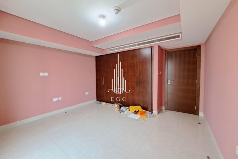 Penthouse in Al Reem Island, Abu Dhabi, UAE 5 bedrooms, 393.4 sq.m. № 476940 - photo 24