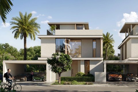 Villa itt: Dubai Investment Park, EAE, 4 hálószoba, 300 m², azonosító: 726556