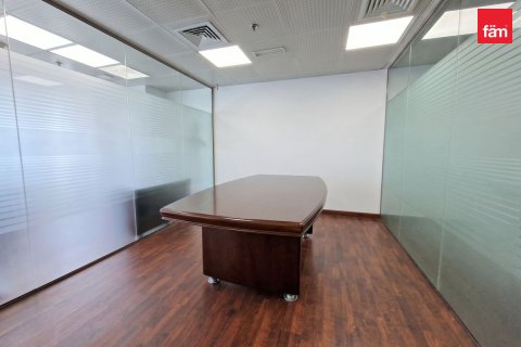 Office in Dubai, UAE 100 sq.m. № 703890 - photo 10