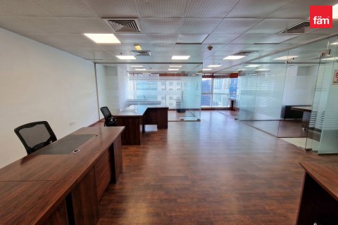 Office in Dubai, UAE 100 sq.m. № 703890 - photo 3
