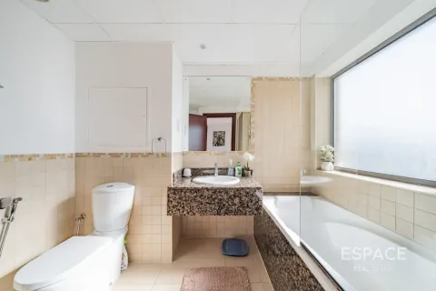 Apartman u Jumeirah Beach Residence, Dubai, UAE 2 spavaćih soba, 120 m2 Br. 738004 - fotografija 11