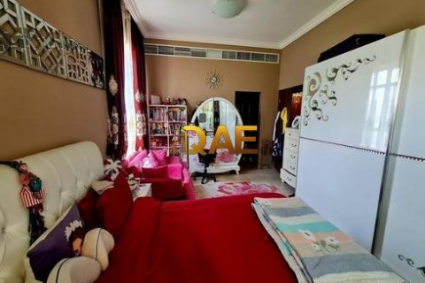 Vila di Dubai Silicon Oasis, UAE 5 bilik tidur, 509.6 meter persegi № 443715 - foto 5