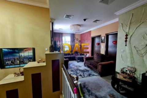 Vila di Dubai Silicon Oasis, UAE 5 bilik tidur, 509.6 meter persegi № 443715 - foto 4