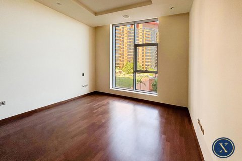 דירה ב Palm Jumeirah, Dubai, איחוד האמירויות 3 חדרי שינה, 213 מ