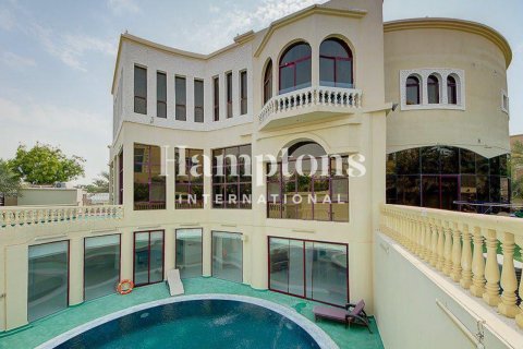 Emirates Hills, Dubai, BAE’de villa 7 yatak odası, 1723.72 m&sup2; No 716132