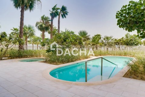 Apartment in Palm Jumeirah, Dubai, UAE 4 bedrooms, 1310 sq.m. № 766034 - photo 16
