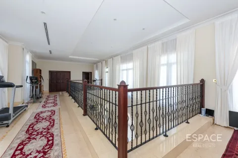 Villa te koop in Palm Jumeirah, Dubai, VAE 6 slaapkamers, 650 vr.m., nr 737997 - foto 7