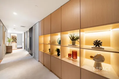 Apartmen di Bluewaters, Dubai, UAE 4 bilik tidur, 235 meter persegi № 738003 - foto 7
