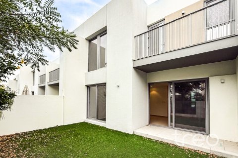 Casa urbana para arrendamento em Tilal Al Ghaf, Dubai, EAU 3 quartos, 199 m2 № 753803 - foto 13