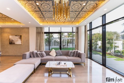 Villa te koop in Dubai, VAE 6 slaapkamers, 993.3 vr.m., nr 340795 - foto 2