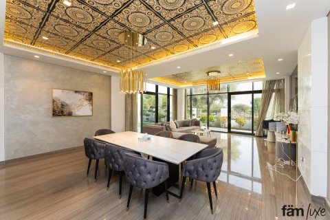 Villa te koop in Dubai, VAE 6 slaapkamers, 993.3 vr.m., nr 340795 - foto 10