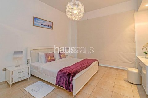 Appartement te huur in Palm Jumeirah, Dubai, VAE 2 slaapkamers, 161 vr.m., nr 626615 - foto 5
